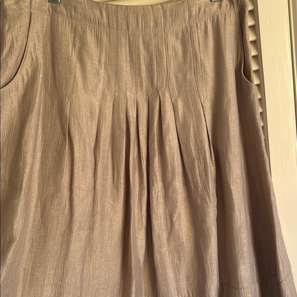 J. Jill tan/gold Midi pleated summer Skirt - Picture 4 of 7